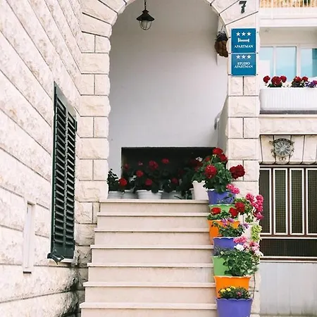 Apartament In Due With Sea View, Balcony, Air Conditioning, Wifi 4167-1 *